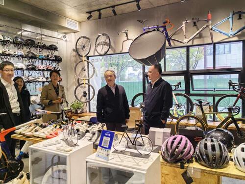 吴胜丰赴湖州调研经济形势和统计工作